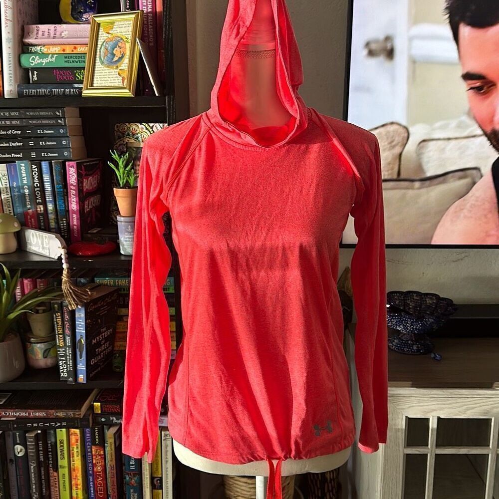 Underarmour Size XS Bright Pink athletic hoodie